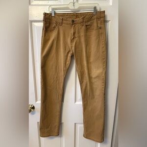 CARBON Men’s Tan Casual Straight Leg Pants Sz 34/32